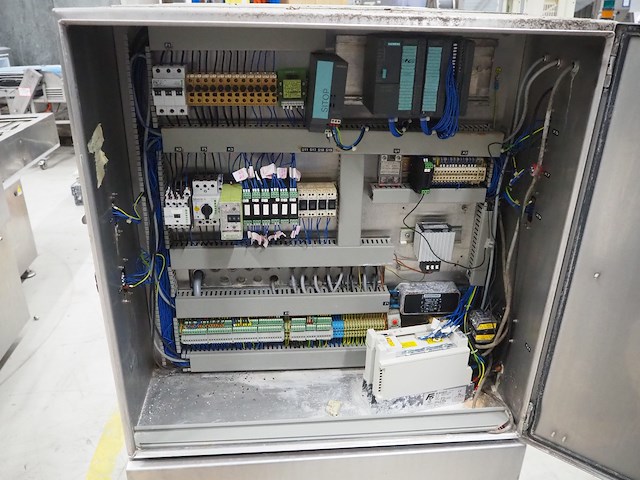 Poly-clip system gmbh & co. kg - afbeelding 7 van  17