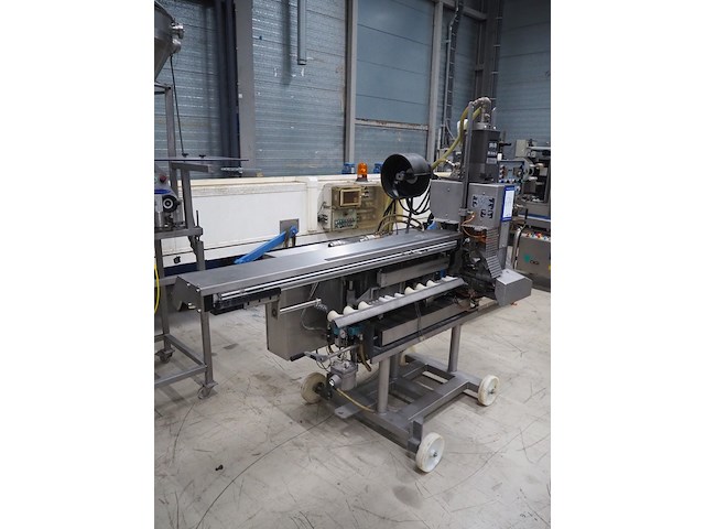 Poly-clip system gmbh & co. kg - afbeelding 6 van  13