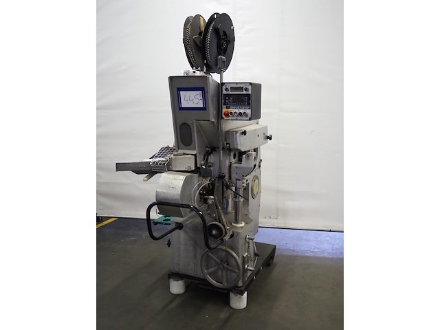 Poly-clip system gmbh & co. kg - afbeelding 1 van  11