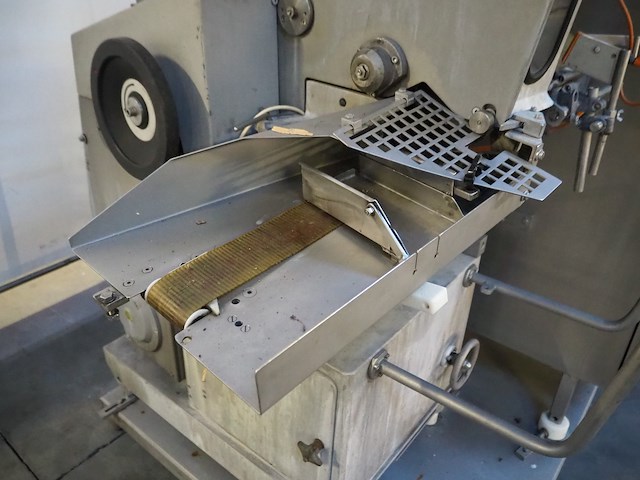 Poly-clip system gmbh co. kg - afbeelding 29 van  32