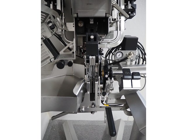 Poly-clip system gmbh & co. kg. - afbeelding 2 van  24