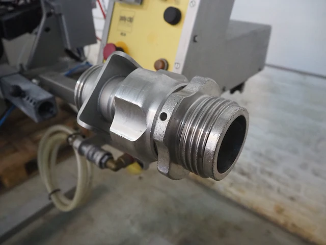 Poly-clip system gmbh & co.kg - afbeelding 8 van  13