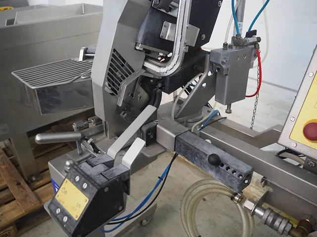 Poly-clip system gmbh & co.kg - afbeelding 9 van  13