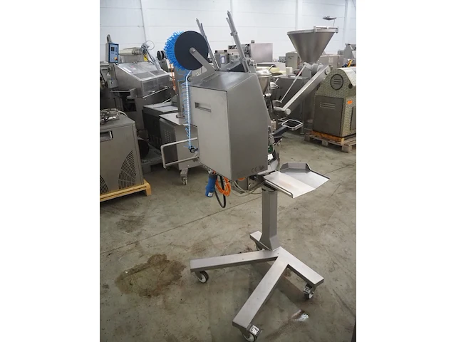 Poly-clip system gmbh & co.kg - afbeelding 7 van  12