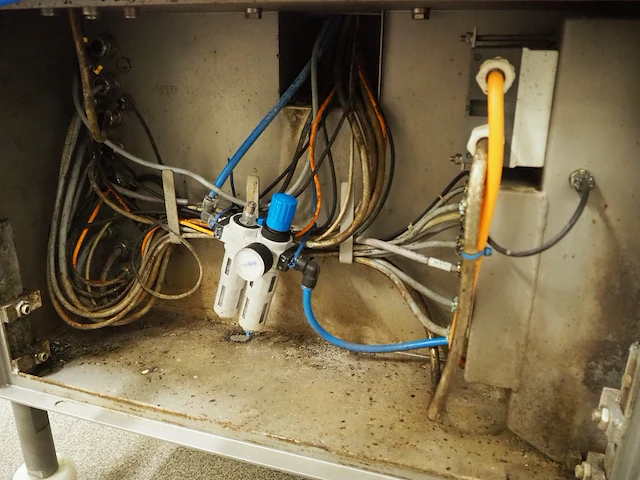 Poly-clip system gmbh - afbeelding 13 van  20