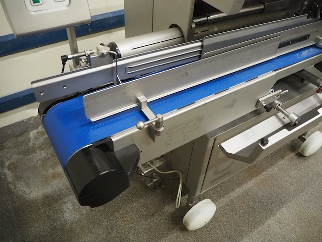 Poly-clip system gmbh - afbeelding 4 van  19