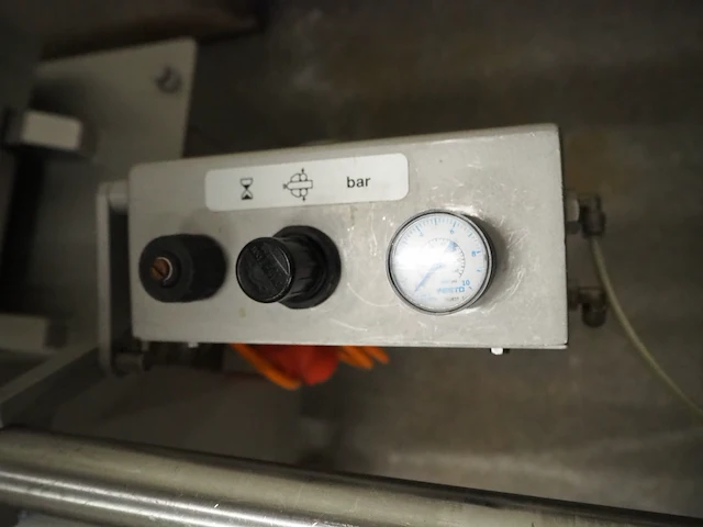 Poly-clip system gmbh - afbeelding 10 van  19