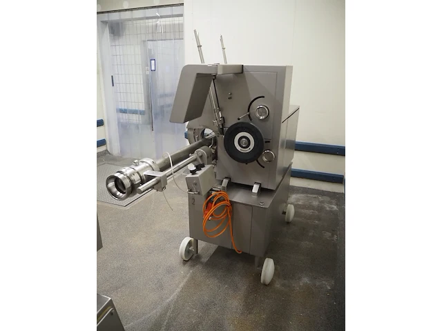 Poly-clip system gmbh - afbeelding 13 van  19