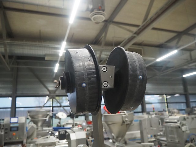 Poly-clip system gmbh - afbeelding 4 van  19