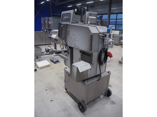 Poly-clip system gmbh - afbeelding 13 van  19