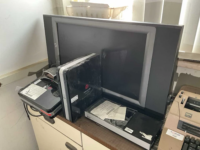 Polycom video conference system - afbeelding 3 van  3