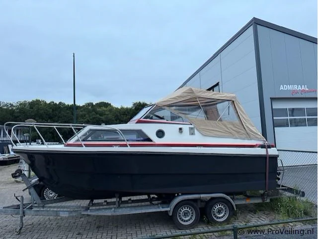Polyester motor kruiser circa 7,5 meter - afbeelding 8 van  12
