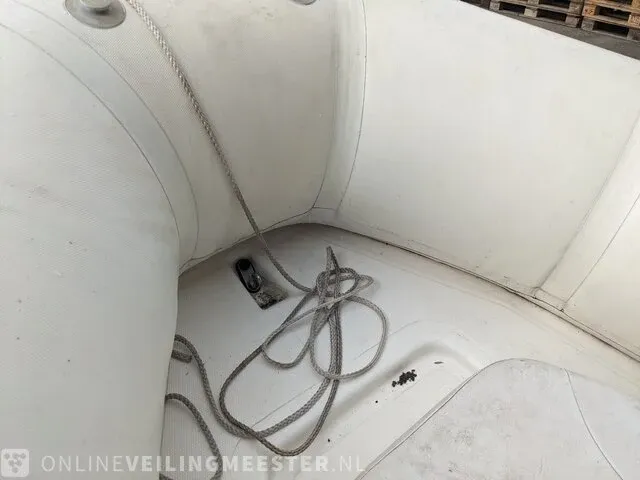 Polyester rib boot met trailer zodiac, yachtline yl 275 r, wit - afbeelding 18 van  26
