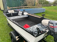 Polyester visboot 8 pk + trailer - afbeelding 2 van  20