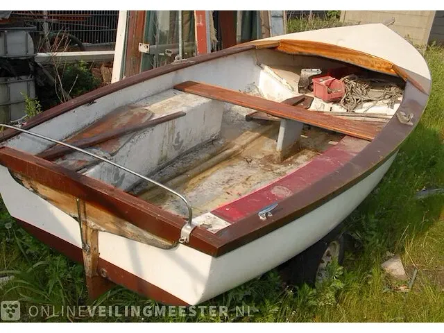 Polyester zeilboot, met trailer - afbeelding 6 van  7