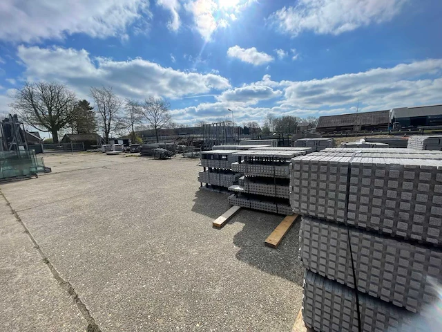 Polyform / eps - grote partij isolerende bekistings-bouw wand element voor passief bouwen - afbeelding 15 van  20