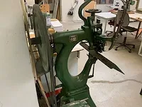 Polygraph - d 103 - draadhechtmachine - afbeelding 5 van  9