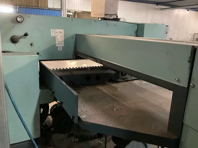 Polygraph original perfecta seypa 132 tv papiersnijmachine - afbeelding 6 van  34