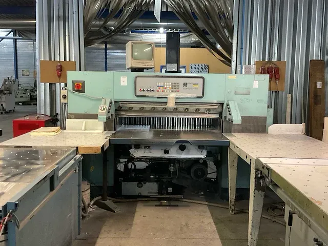 Polygraph original perfecta seypa 132 tv papiersnijmachine - afbeelding 23 van  34
