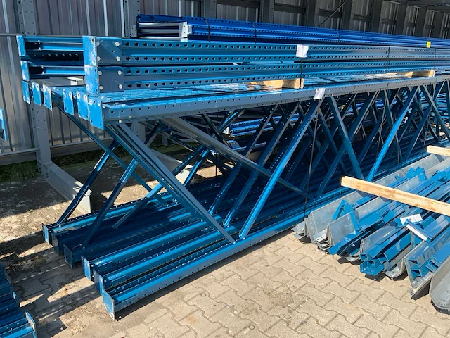 Polypal inrijstelling 72 palletplaatsen - afbeelding 7 van  11