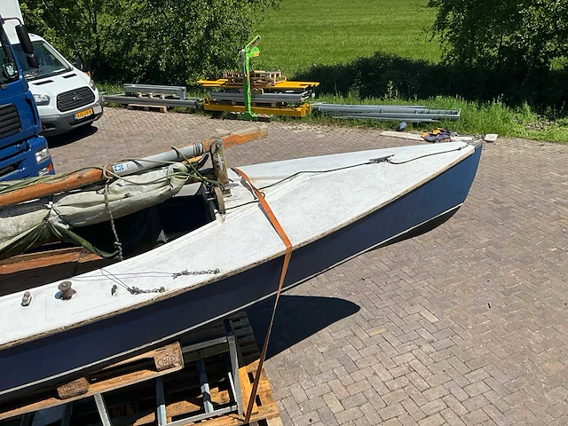 Polyvalk - open zeilboot - afbeelding 2 van  14