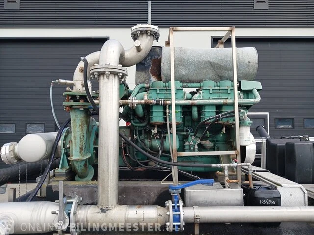 Pomp aggregaat met een volvo penta 6 cilindermotor, ca. 350pk, capaciteit ca. 8000 liter per minuut - afbeelding 6 van  31
