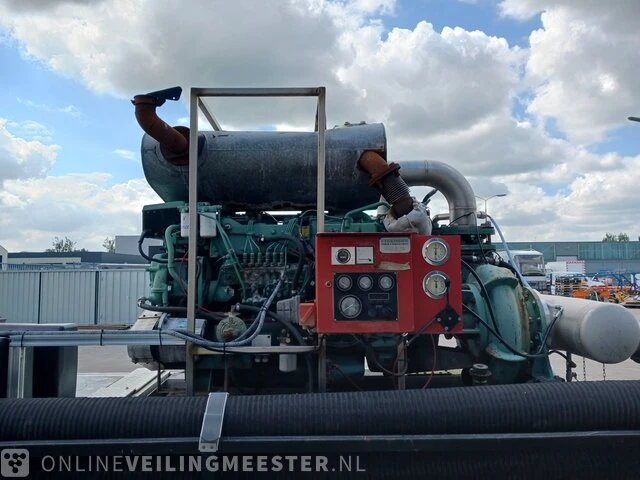 Pomp aggregaat met een volvo penta 6 cilindermotor, ca. 350pk, capaciteit ca. 8000 liter per minuut - afbeelding 9 van  31
