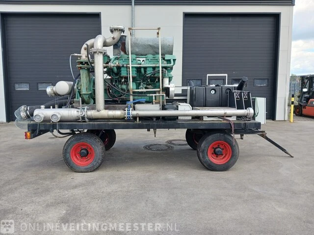 Pomp aggregaat met een volvo penta 6 cilindermotor, ca. 350pk, capaciteit ca. 8000 liter per minuut - afbeelding 12 van  31