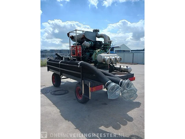 Pomp aggregaat met een volvo penta 6 cilindermotor, ca. 350pk, capaciteit ca. 8000 liter per minuut - afbeelding 27 van  31