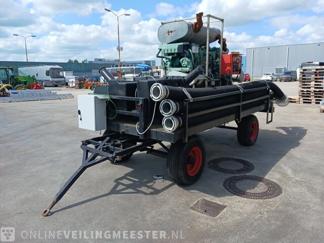 Pomp aggregaat met een volvo penta 6 cilindermotor, ca. 350pk, capaciteit ca. 8000 liter per minuut - afbeelding 29 van  31