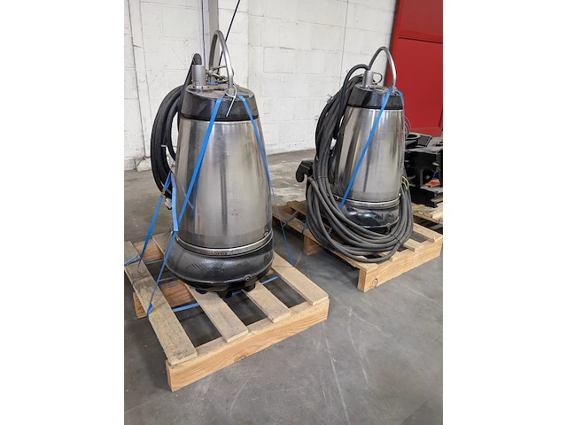 Pomp installatie met schakelkast tbv infra project, grundfos - afbeelding 23 van  93