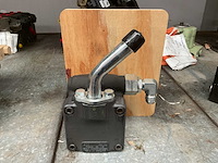 Pomp - afbeelding 2 van  4