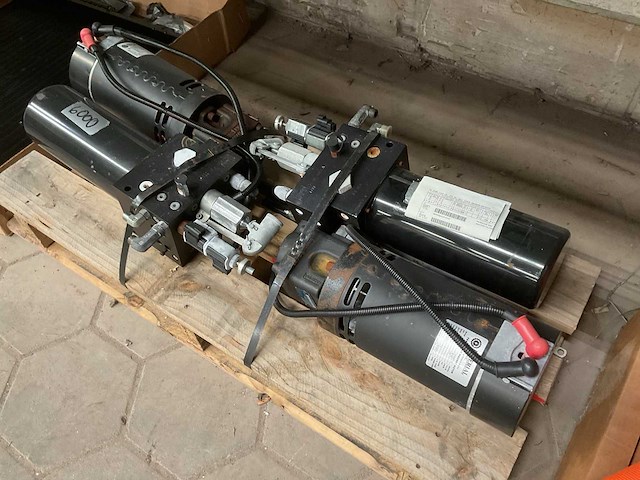 Pompunit (2x) - afbeelding 5 van  6