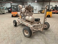 Pompunit - afbeelding 2 van  8