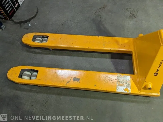 Pompwagen metallo , bouwjaar 2023 - afbeelding 2 van  6