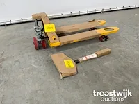 Pompwagen - afbeelding 1 van  3