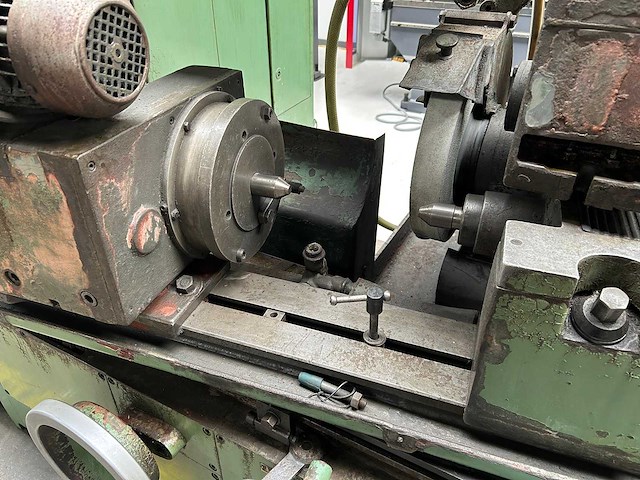 Ponar - rup 28x1000 - cylindrical grinding machine - 1976 - afbeelding 5 van  9