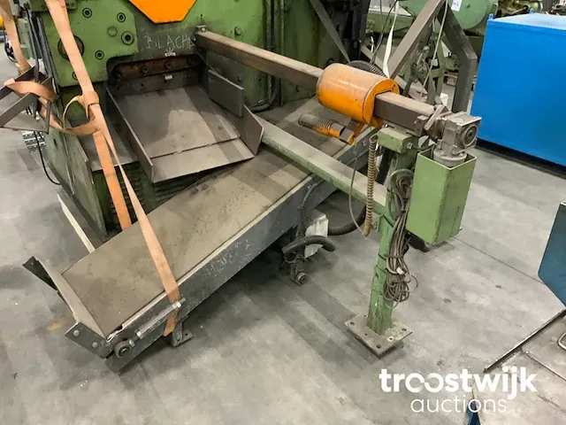 Pons- en knipmachine - afbeelding 3 van  11