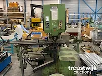 Pons- en knipmachine - afbeelding 5 van  11