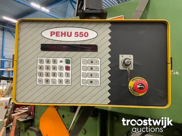 Pons- en knipmachine - afbeelding 9 van  11