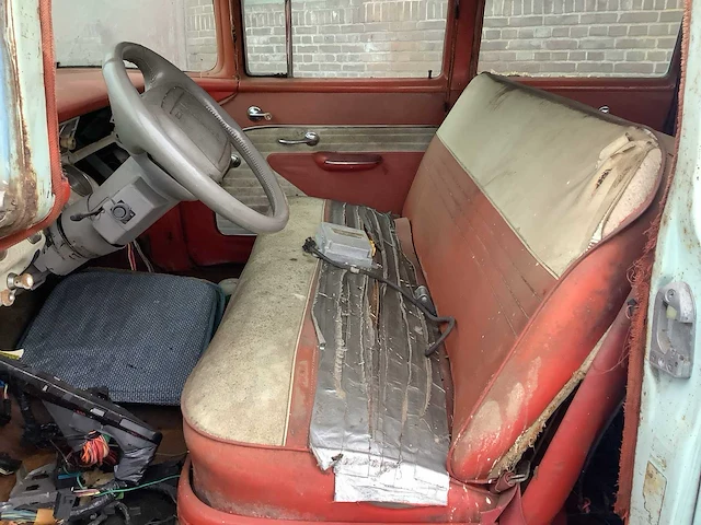 Pontiac - 1956 - chieftain - personenauto - afbeelding 14 van  17