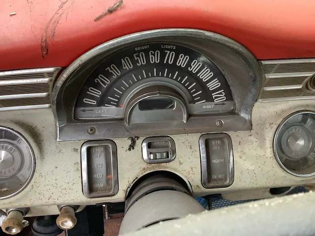 Pontiac - 1956 - chieftain - personenauto - afbeelding 17 van  17
