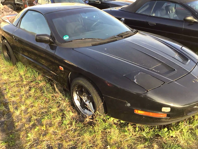 Pontiac - 1993 - firebird - personenauto - afbeelding 24 van  26