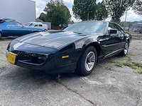 Pontiac - firebird - 3.1 sport - youngtimer > 15 - 1993 - afbeelding 1 van  27