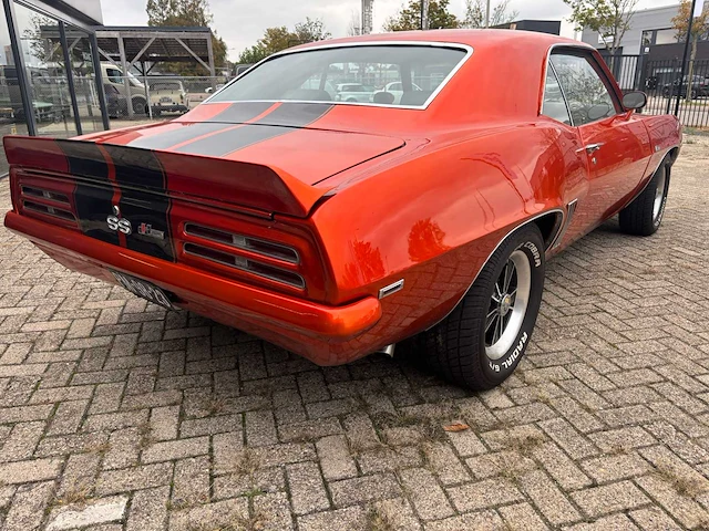 Pontiac - firebird - oldtimer - afbeelding 14 van  17