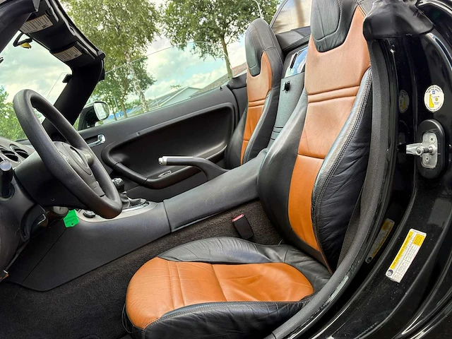 Pontiac - solstice - 2006 - 99-nfz-2 - afbeelding 4 van  13