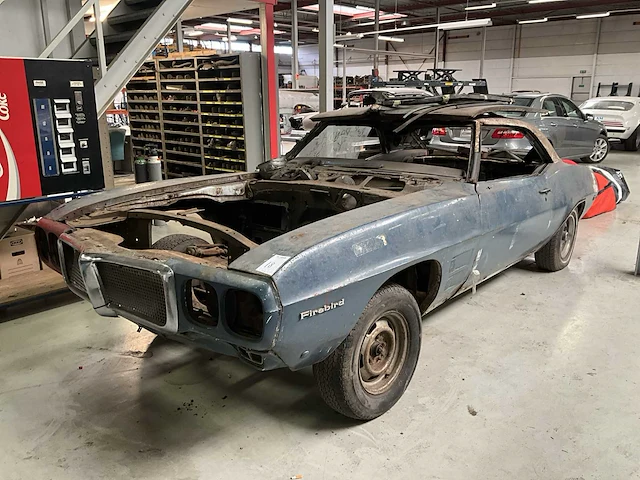 Pontiac firebird carrosserie - afbeelding 1 van  12