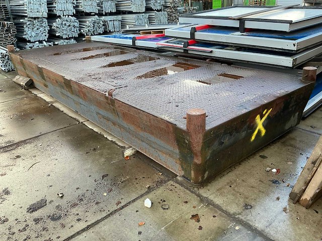 Ponton - afbeelding 1 van  13