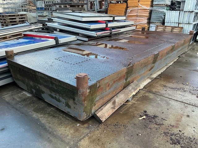 Ponton - afbeelding 6 van  13