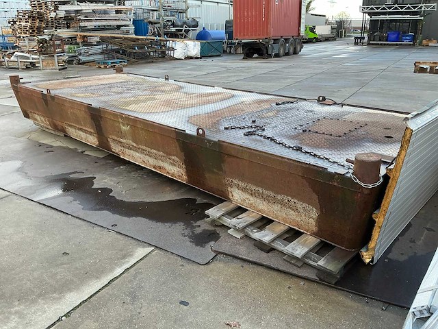 Ponton - afbeelding 8 van  13